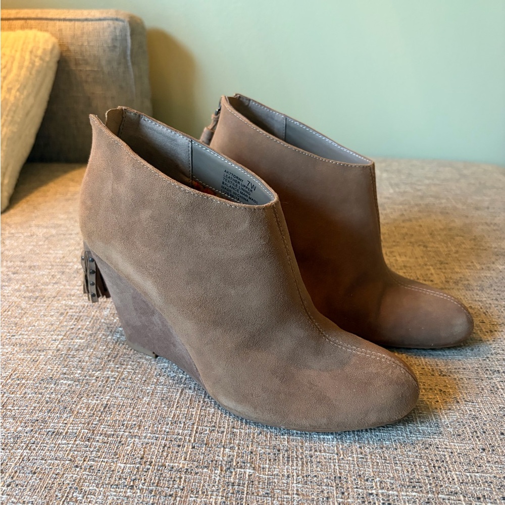 Anne Klein Tan Wedge Ankle Boots